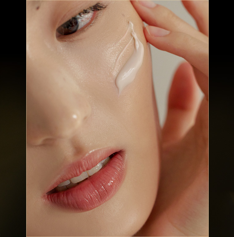 한율 극진 크림 모델